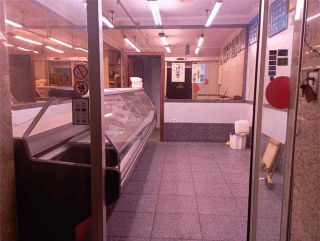 Local comercial en Alquiler en Tineo