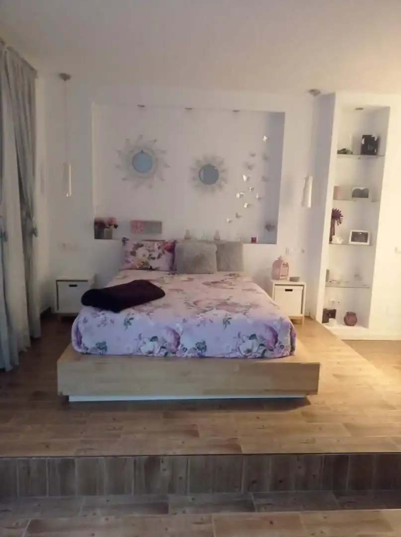 Casa o xalet en venda a Calle Diputado Antonio Fernández Bolaños, 17, Casabermeja Dormitori de Casa o xalet en venda en Casabermeja amb Terrassa i Piscina