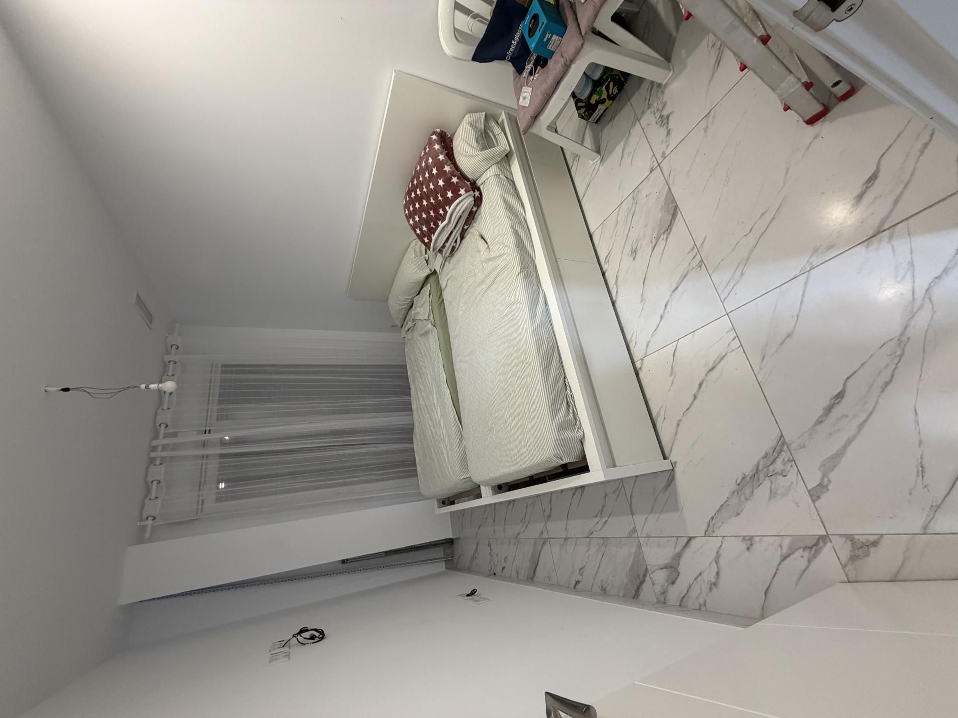 Piso de alquiler en Carrer d'Amadeu Vives, 3, La Pineda