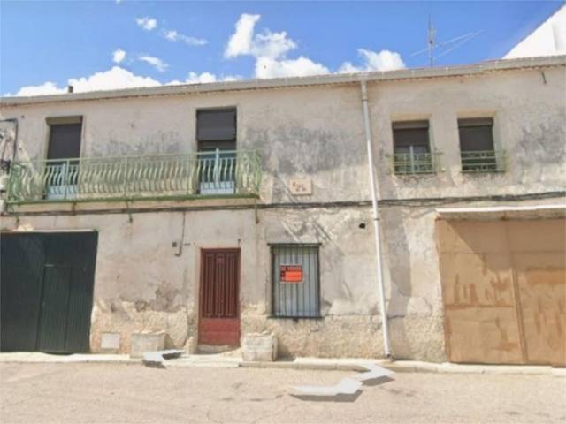 Piso en Venta en Calle del Rio, 6 en Mazuecos