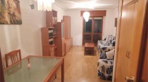 Foto 2 de Apartament de lloguer a Pinilla, León Capital