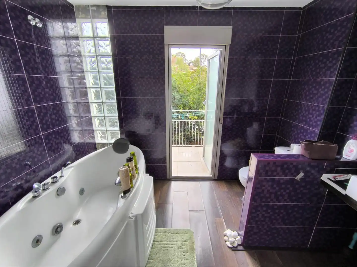 Houses for sale in Avinguda de la Costa Blanca, 48, Cabo de las Huertas Bathroom of Houses for sale in Alicante / Alacant with Air Conditioner, Terrace and Balcony