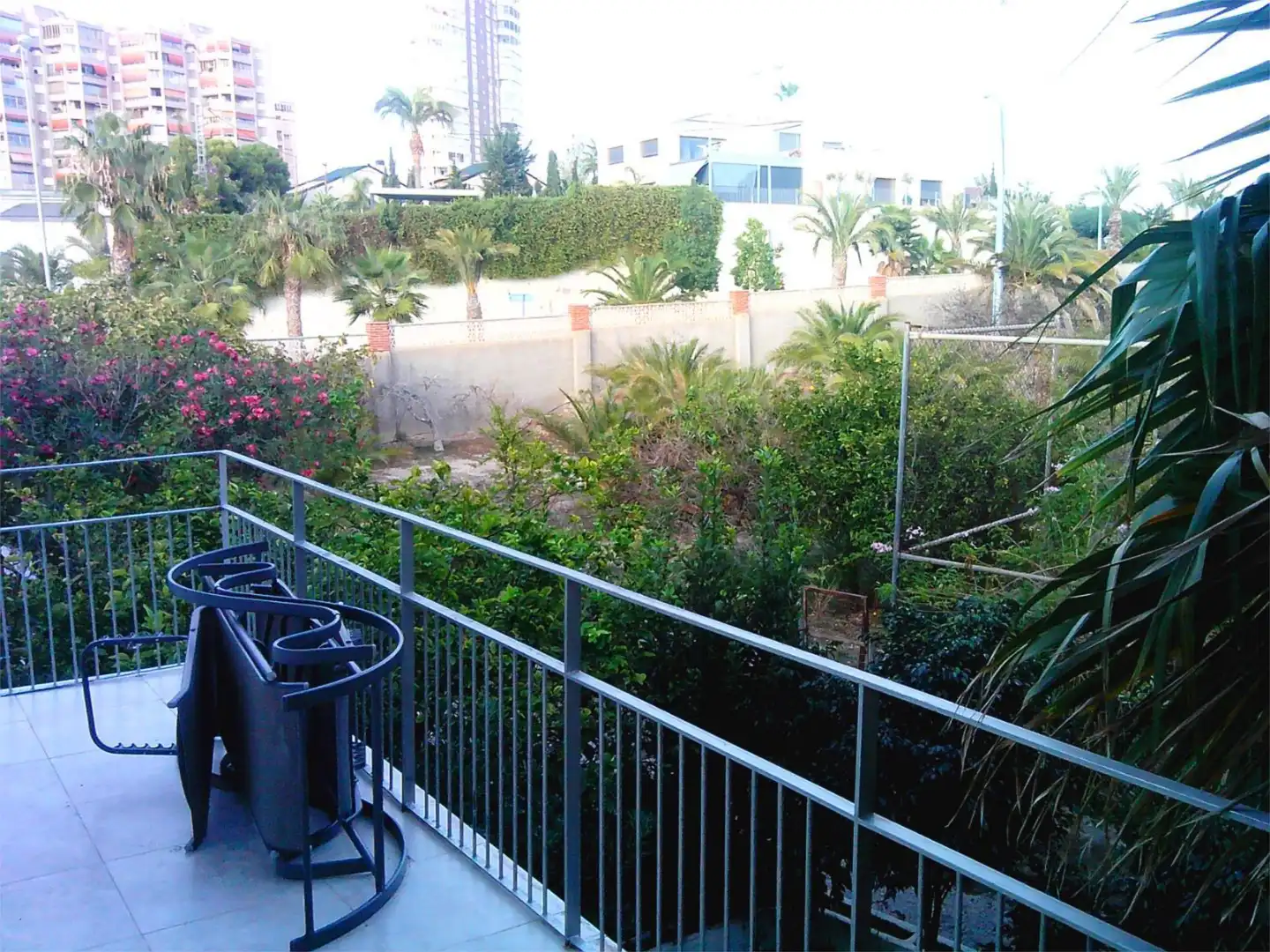 Houses for sale in Avinguda de la Costa Blanca, 48, Cabo de las Huertas Terrace of Houses for sale in Alicante / Alacant with Air Conditioner, Terrace and Balcony