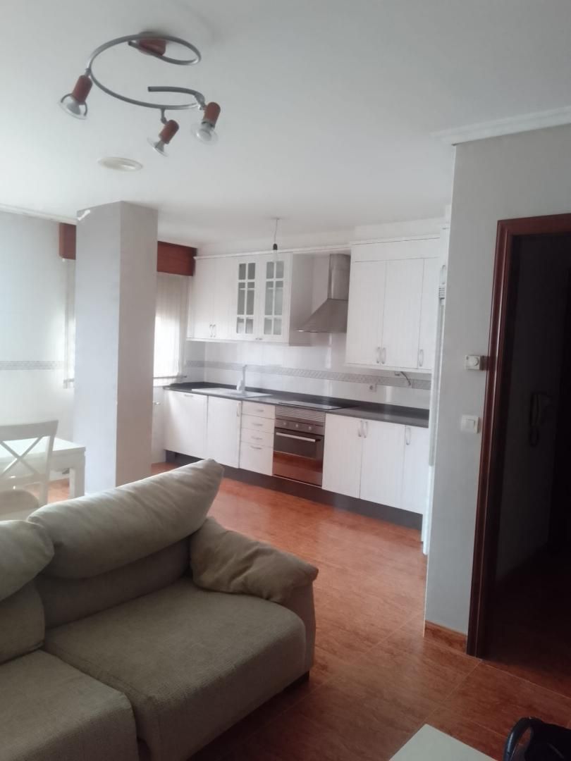 Wohnung miete in Justo Martínez, 23, A Estrada