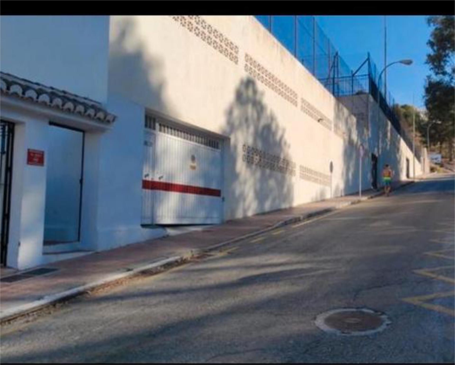 Exterior view of Garage to rent in Armilla