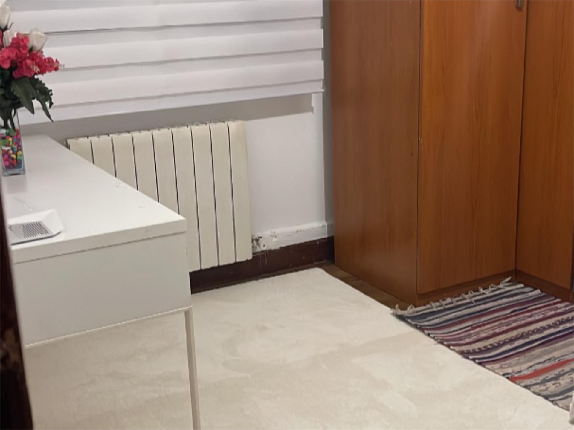 Piso para compartir en Grupo Pinadia, 2, Zorrotza Habitación de Piso para compartir en Bilbao con Calefacción, Terraza y Amueblado