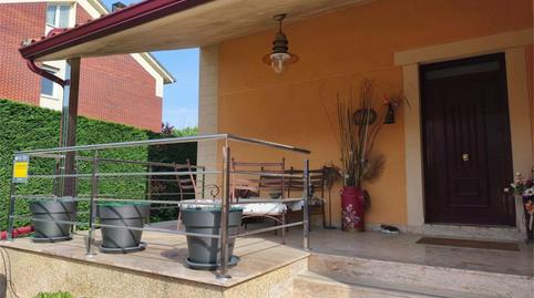 Casa o chalet en venta en Avenida de José Luis Lasa, 32, La Vega, Arroyo de la Encomienda - imagen 3 Foto 3 de Casa o chalet en venta en Avenida de José Luis Lasa, 32, La Vega, Arroyo de la Encomienda