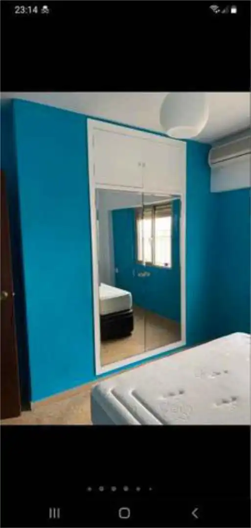 Habitación de Local de alquiler en Valencia con Aire acondicionado