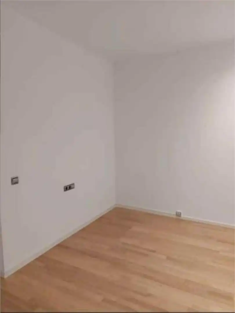 Habitación de Local de alquiler en Valencia con Aire acondicionado