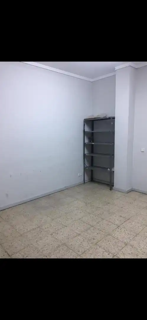 Local en venda a Jacinto Arregui Kalea, 1, Sansomendi Local en venda en Vitoria - Gasteiz