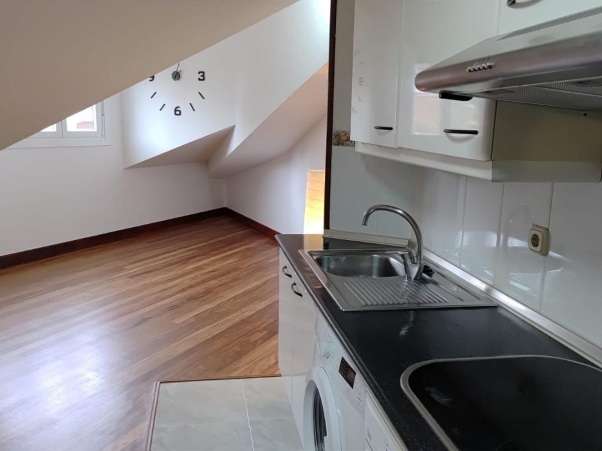 Kitchen of Flat for sale in Hondarribia