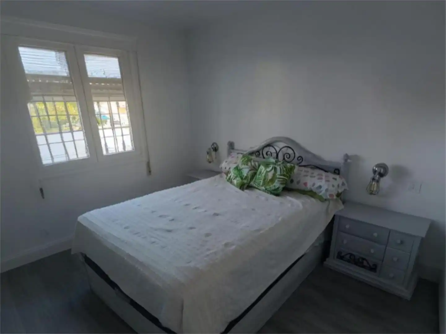 Apartamento en venta en Calle Carril de Contreras, 27, Parque de la Paloma Habitación de Apartamento en venta en Benalmádena con Aire acondicionado, Terraza y Piscina