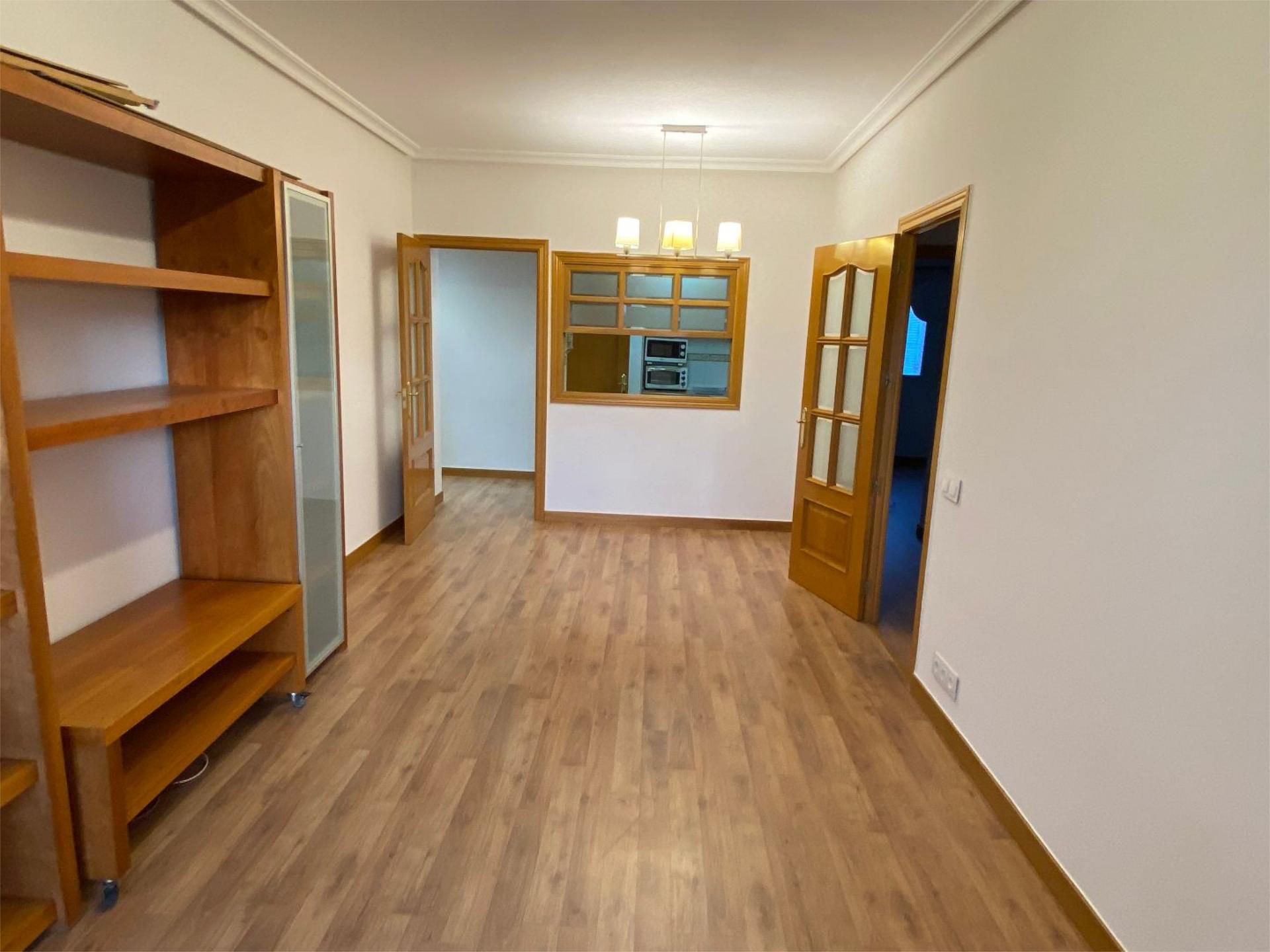 Flat to rent in  Madrid Capital  with Air Conditioner, Heating and Terrace