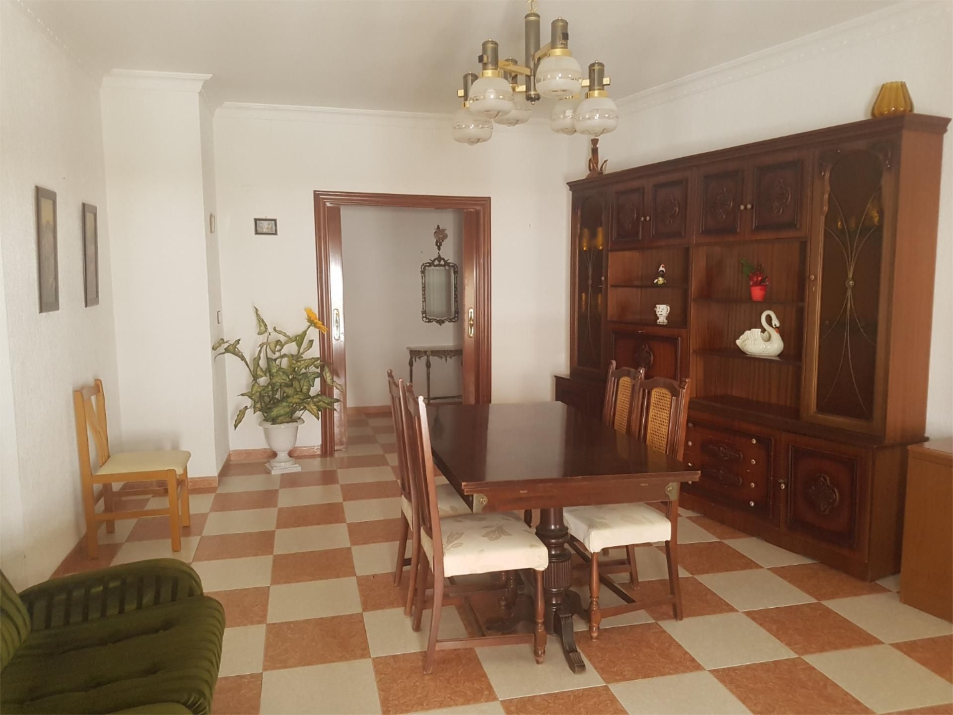 Menjador de Pis de lloguer en Santa Bárbara de Casa amb Terrassa, Moblat i Rentadora