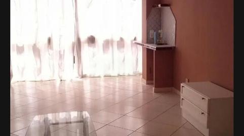 Foto 2 de Pis en venda a Carrer de Les Quetgles, 3, Casc Antic - Nou Cambrils, Cambrils