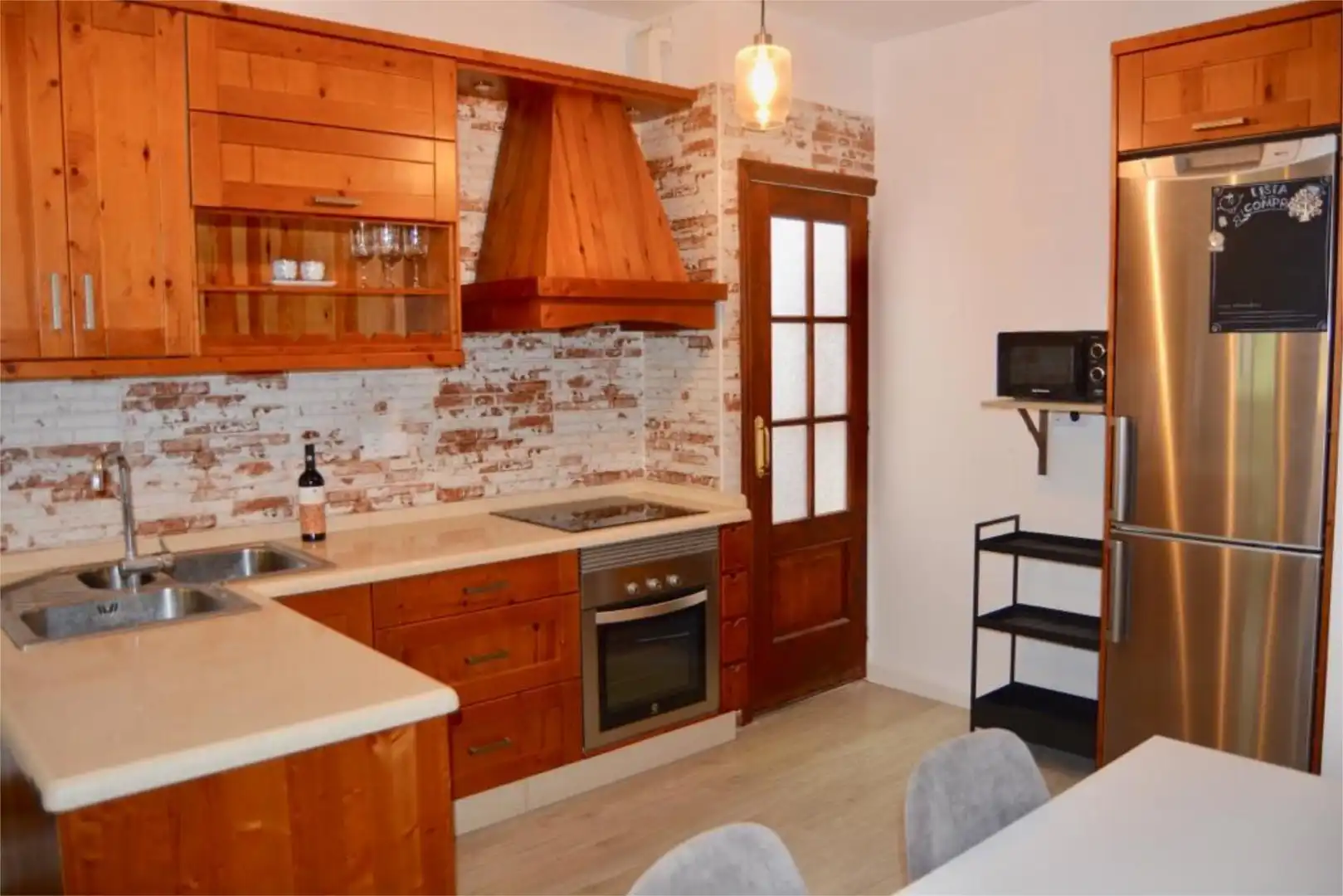 Cuina de Casa adosada en venda en Los Realejos amb Jardí privat, Parquet i Terrassa