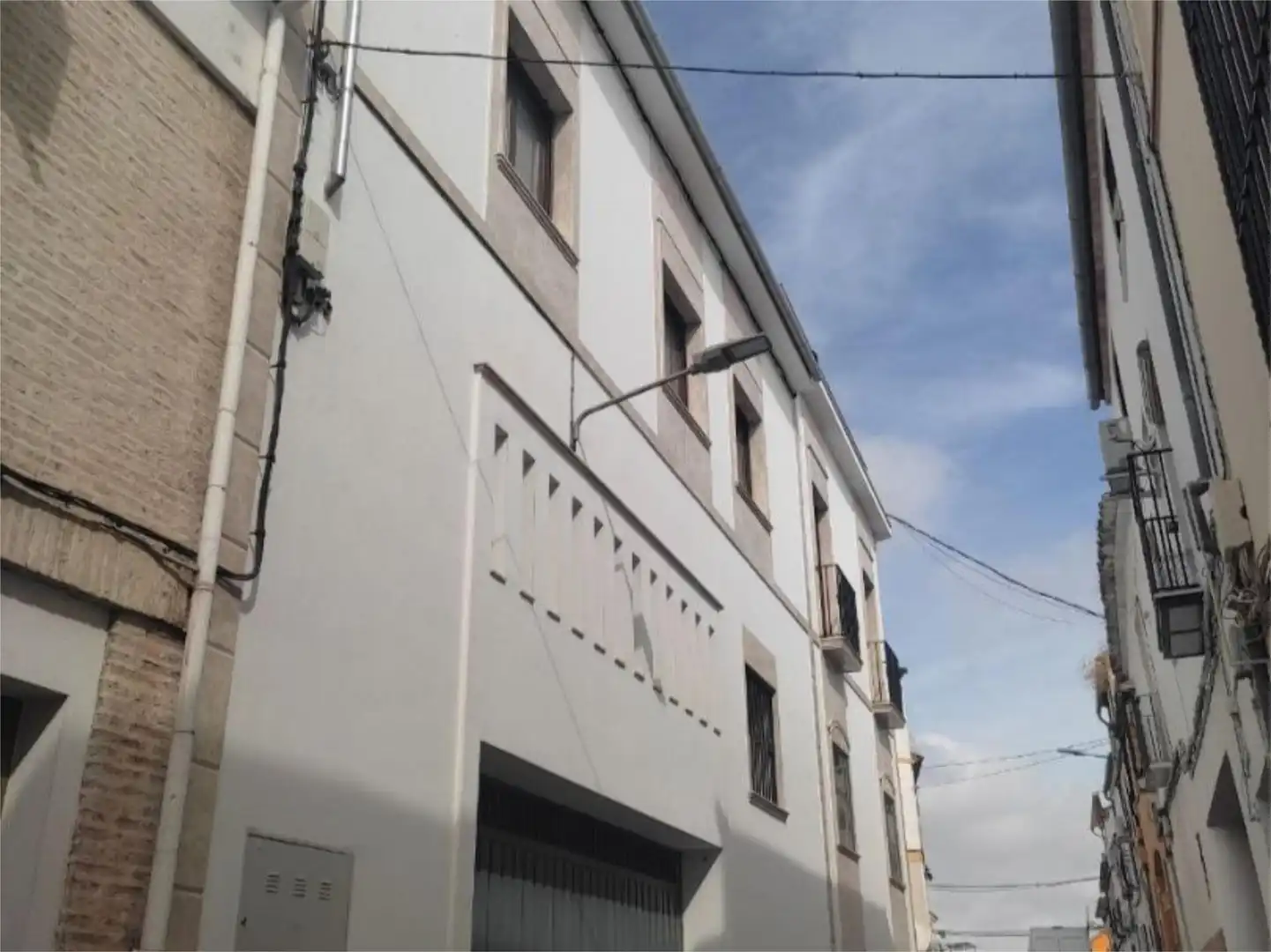 Einfamilien-Reihenhaus zum Verkauf in Calle Felipe IV, Montilla Außenansicht von Einfamilien-Reihenhaus zum Verkauf in Montilla mit Terrasse, Abstellraum und Balkon