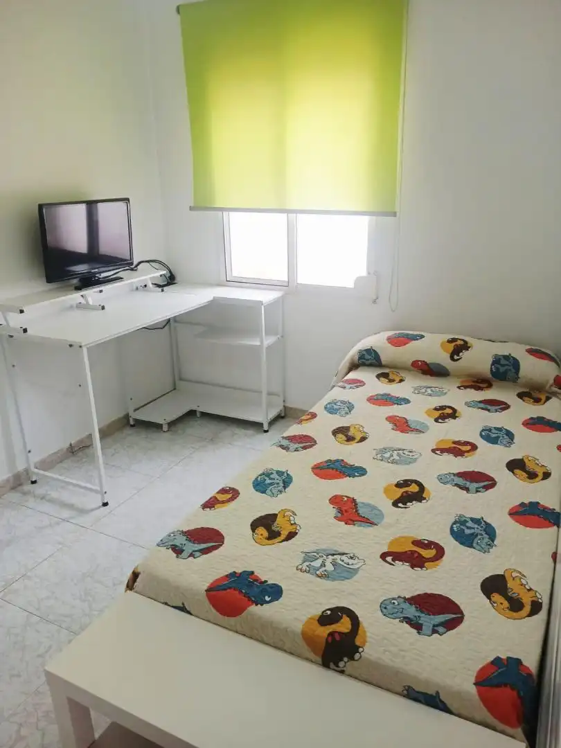 Dormitori de Pis en venda en Málaga Capital amb Moblat