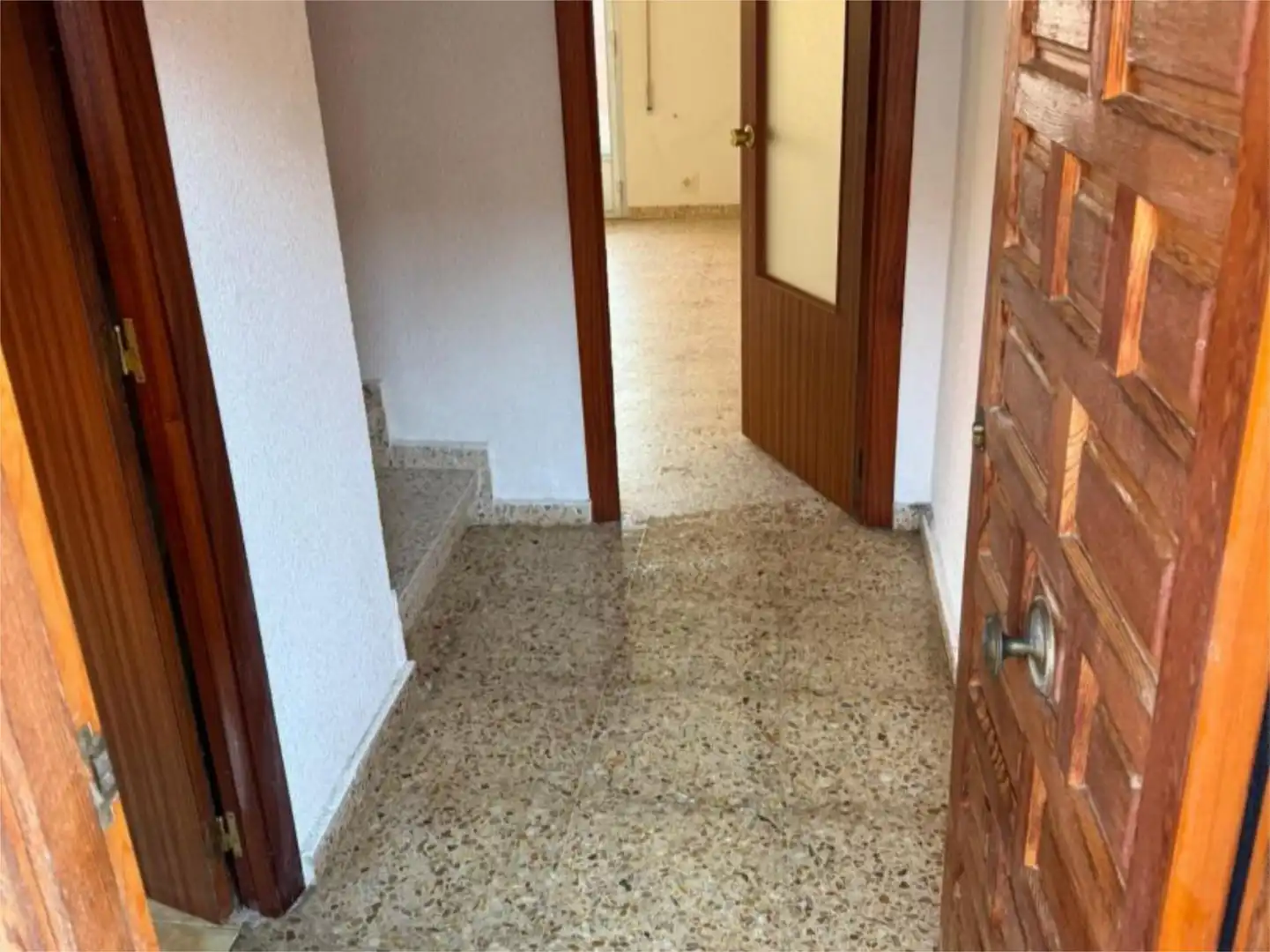 Einfamilien-Reihenhaus zum Verkauf in Palacios de Goda mit Privatgarten