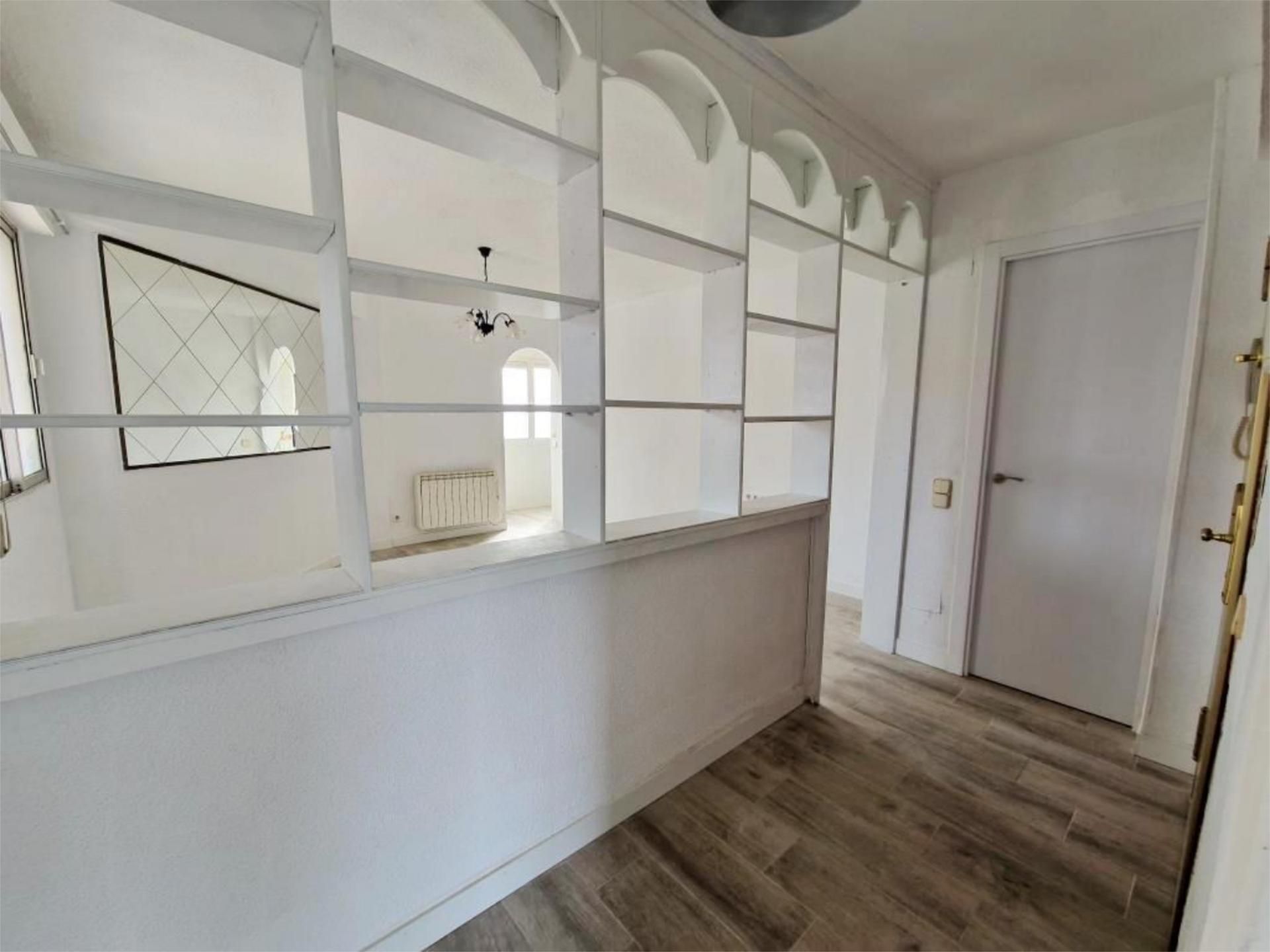 Flat for sale in  Madrid Capital  with Heating, Parquet flooring and Furnished