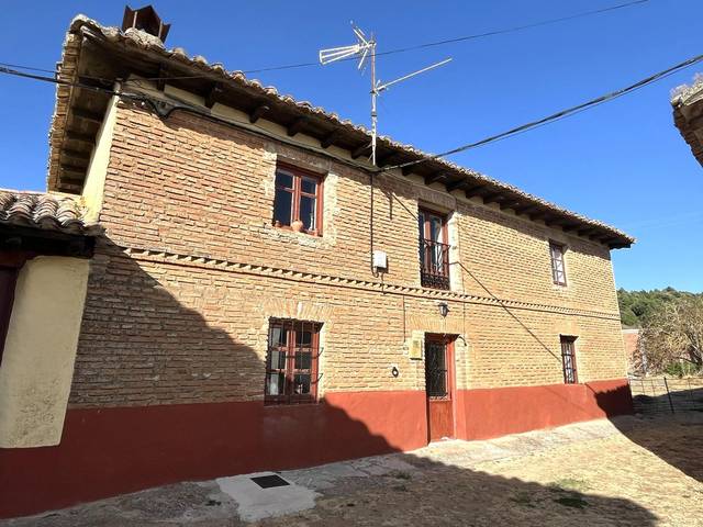 Casa-chalet en Venta en Calle las Escuelas, 1 en Alar del Rey