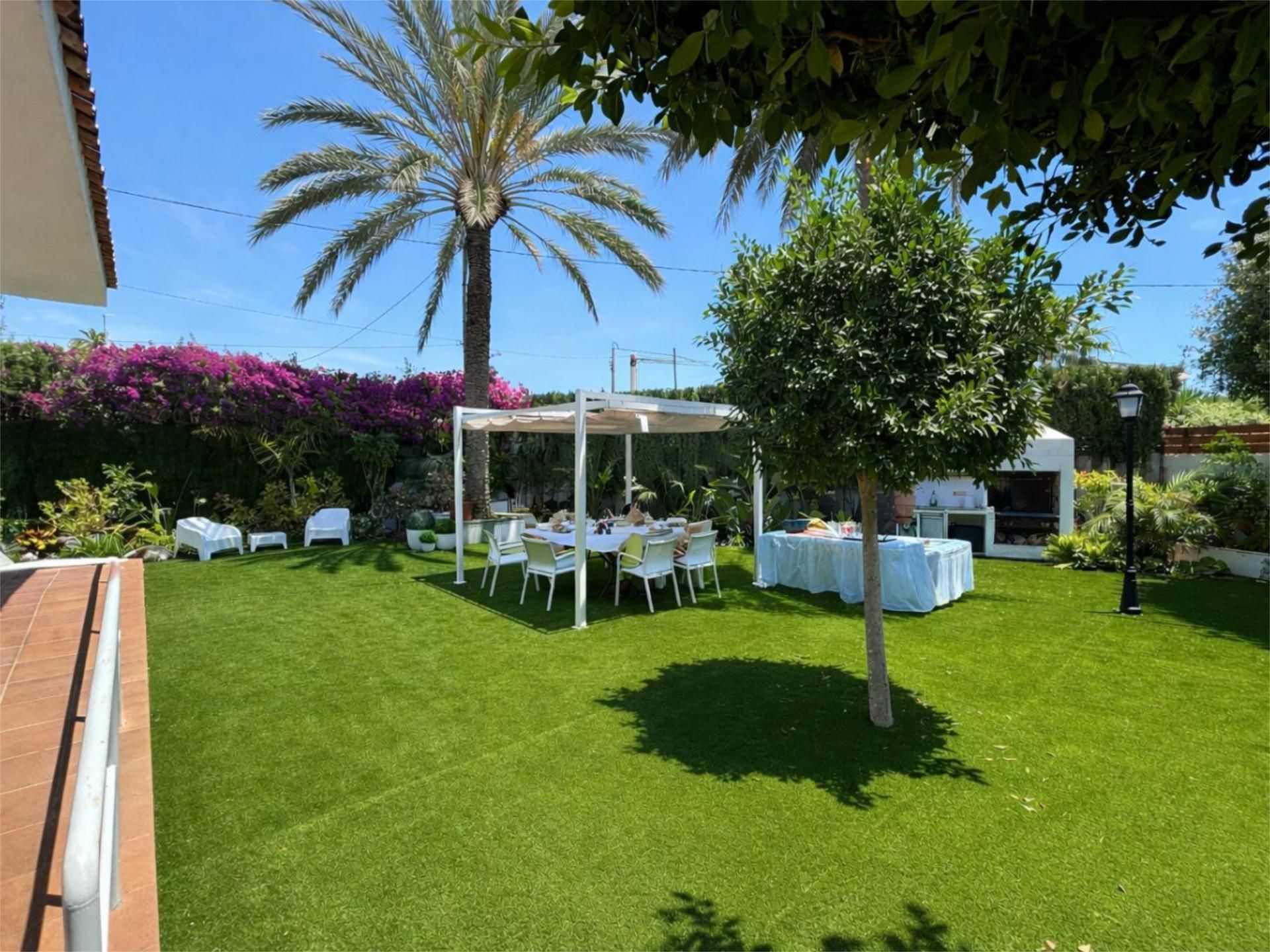 Jardín de Piso en venta en El Campello con Aire acondicionado, Calefacción y Jardín privado