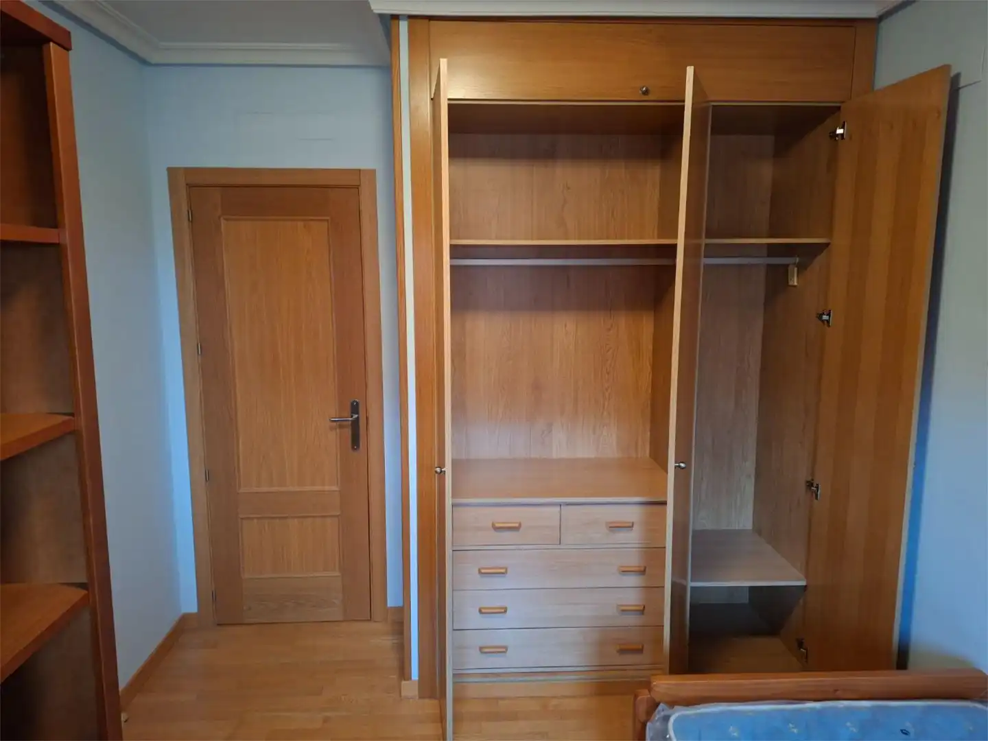Piso en venta en Calle Diego de Mazariegos, 10, Nuevo Hospital Habitación de Piso en venta en Ciudad Real con Calefacción, Parquet y Terraza