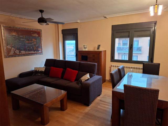 Piso en Venta en Calle Diego de Mazariegos, 10 en Nuevo Hospital