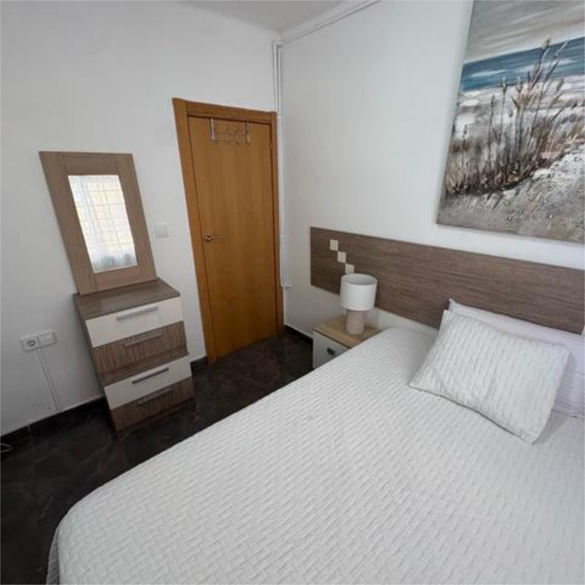 Dormitori de Pis per a compartir en Sant Boi de Llobregat