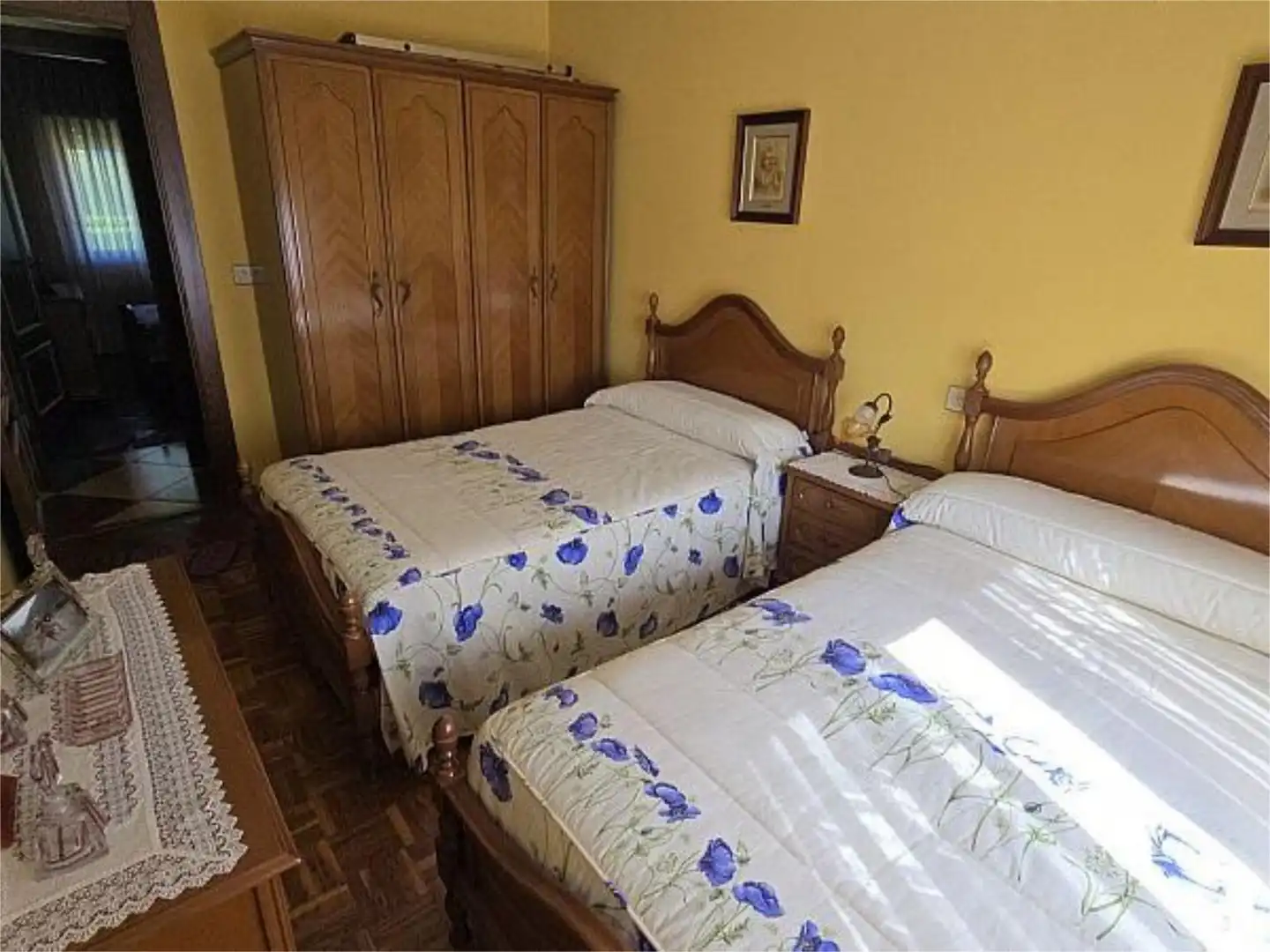 Bedroom of Flat for sale in Aller  with Terrace and Furnished