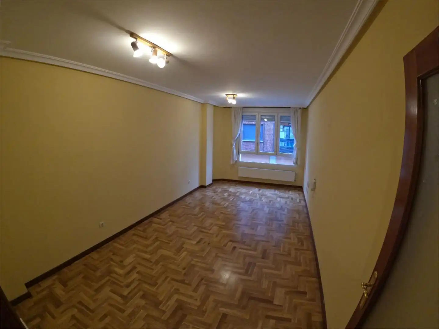 Habitación de Piso en venta en Villaviciosa con Calefacción, Parquet y Trastero