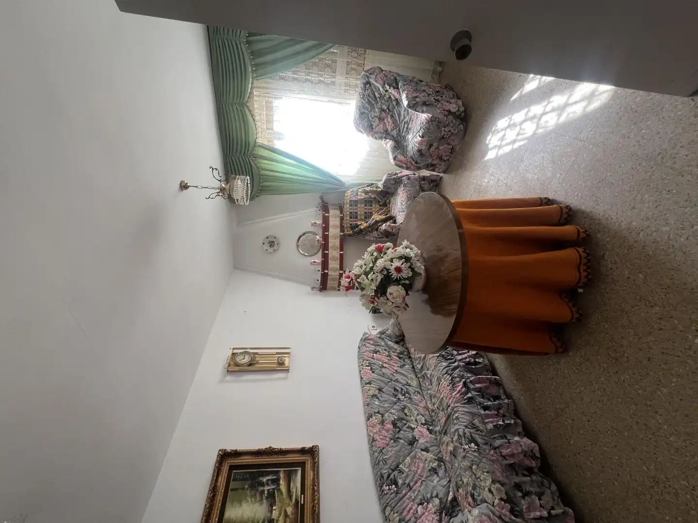 Casa adosada en venta en Calle Constitución, 27, Vélez-Blanco Sala de estar de Casa adosada en venta en Vélez-Blanco con Balcón