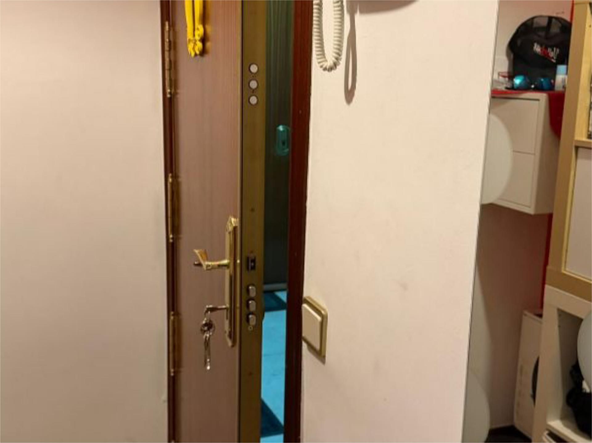 Flat for sale in  Madrid Capital  with Air Conditioner and Balcony