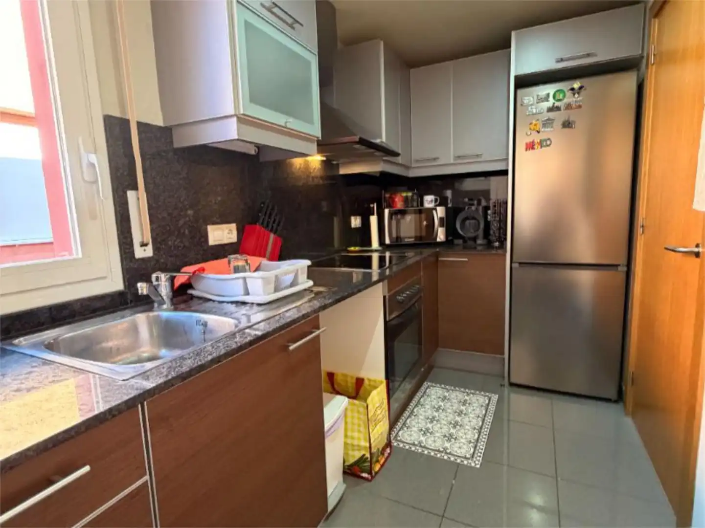 Flat for sale in Carrer de L'arxiu de Simancas, 72, Platges Kitchen of Flat for sale in La Ràpita with Air Conditioner, Terrace and Swimming Pool