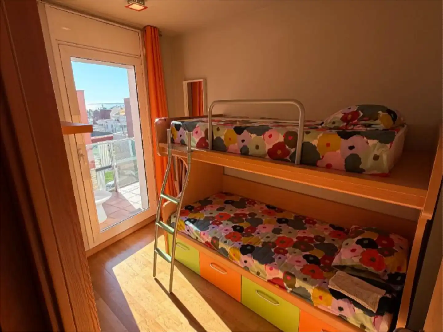 Flat for sale in Carrer de L'arxiu de Simancas, 72, Platges Bedroom of Flat for sale in La Ràpita with Air Conditioner, Terrace and Swimming Pool