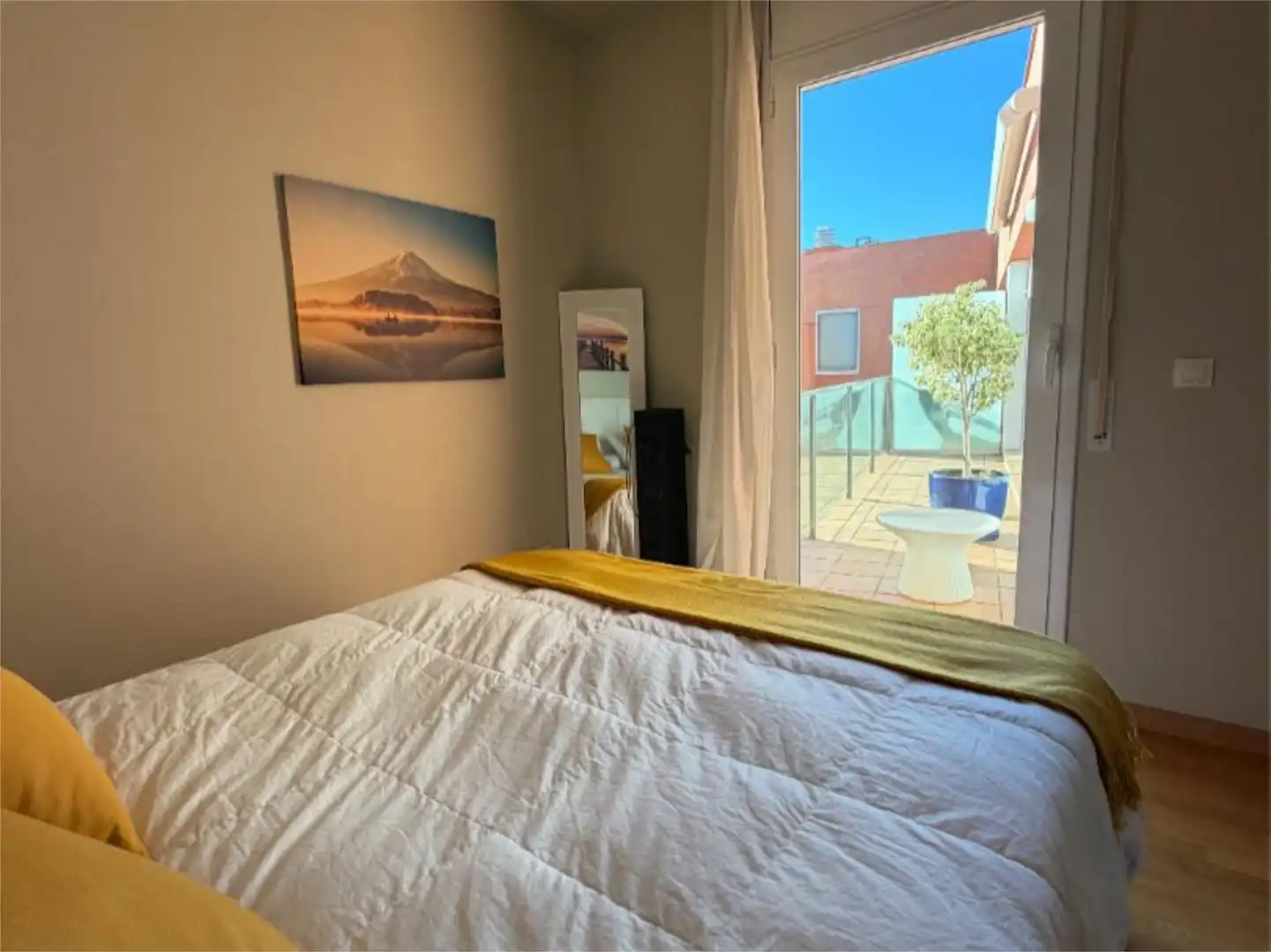 Flat for sale in Carrer de L'arxiu de Simancas, 72, Platges Bedroom of Flat for sale in La Ràpita with Air Conditioner, Terrace and Swimming Pool