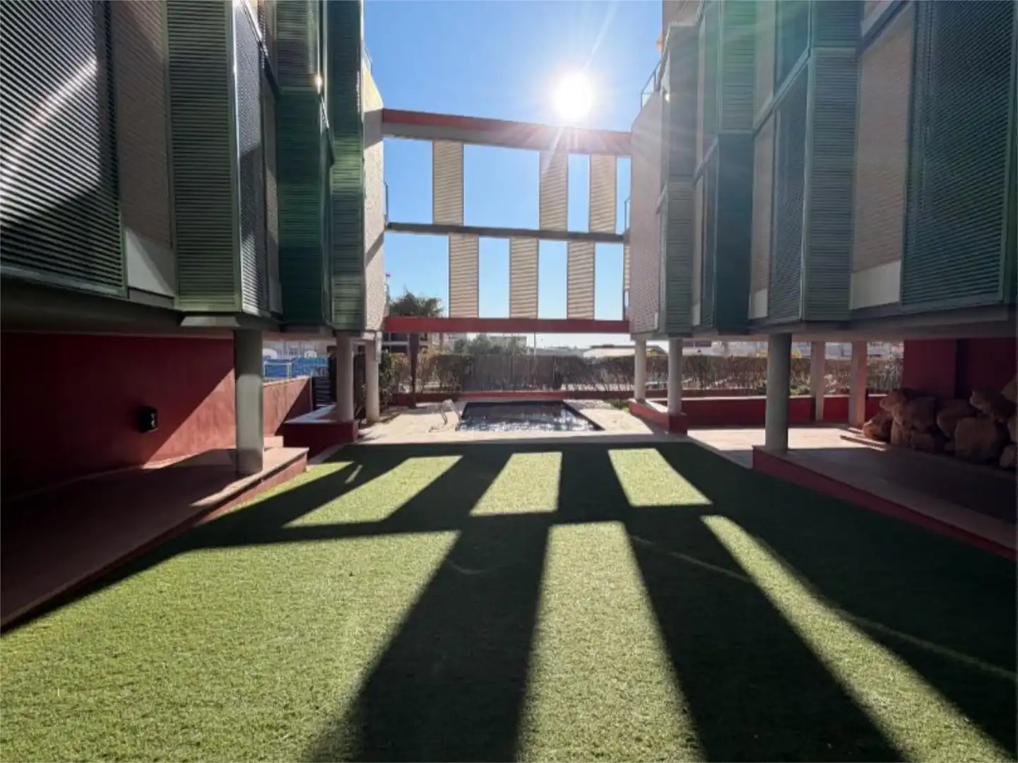 Flat for sale in Carrer de L'arxiu de Simancas, 72, Platges Exterior view of Flat for sale in La Ràpita with Air Conditioner, Terrace and Swimming Pool