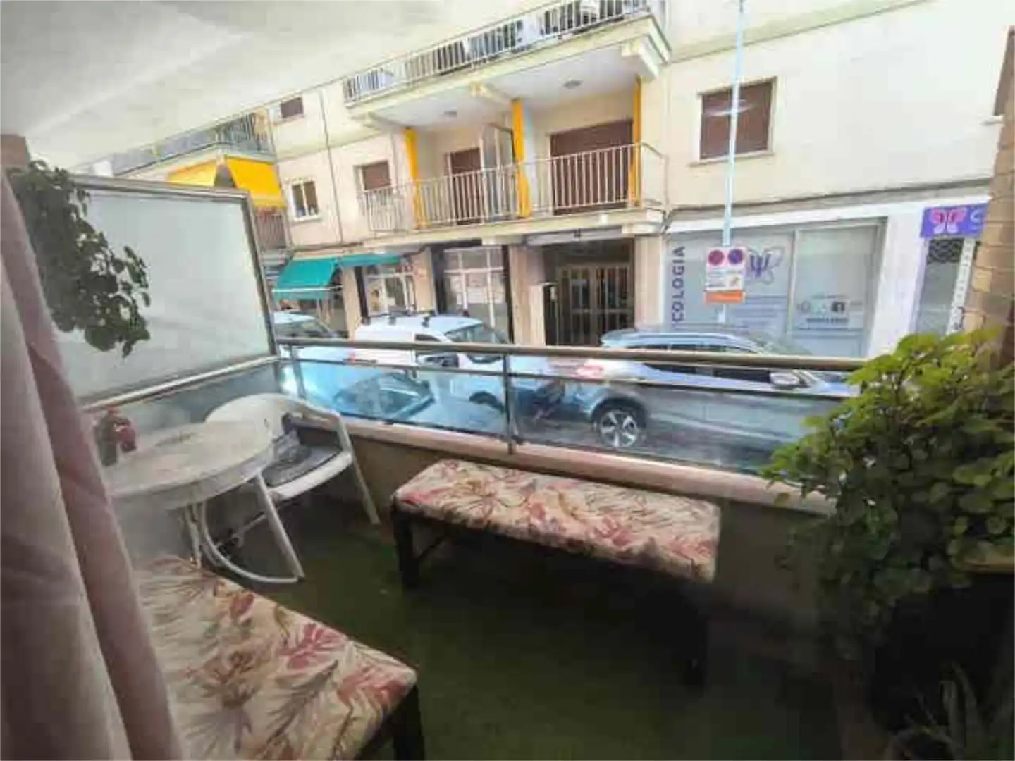 Terrassa de Apartament en venda en Rosselló amb Calefacció i Moblat