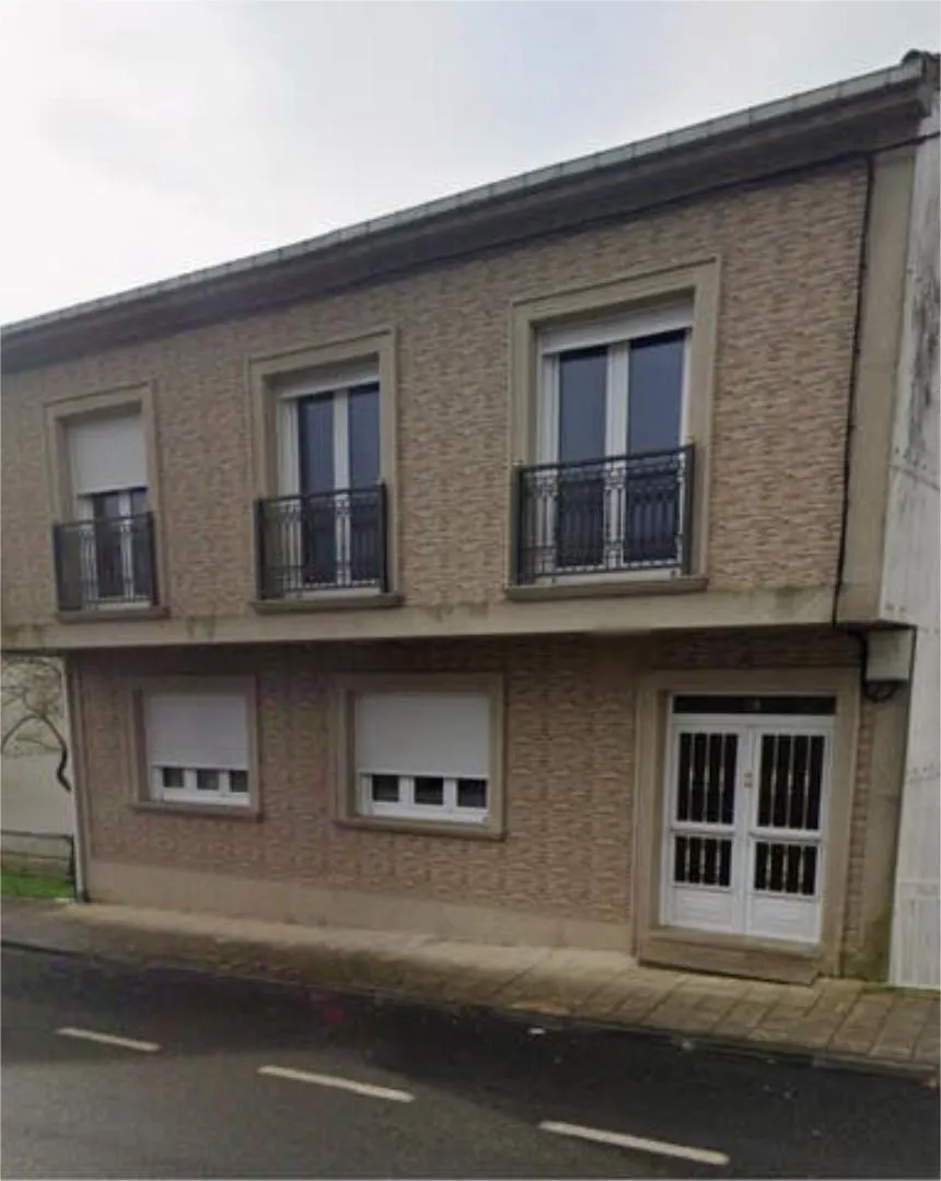 Piso de alquiler en Frades