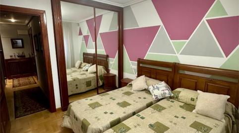 Foto 4 de Piso de alquiler en Calle de Ramón y Cajal, 43, La Pola Siero, Siero