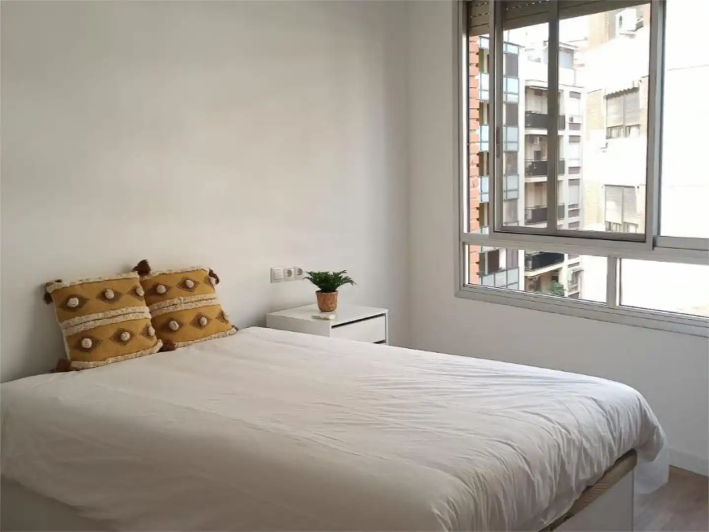 Zimmer in Cariñena - Carinyena Schlafzimmer von Wohnung zur untervermieten in Vila-real mit Parkett, Terrasse und Möbliert