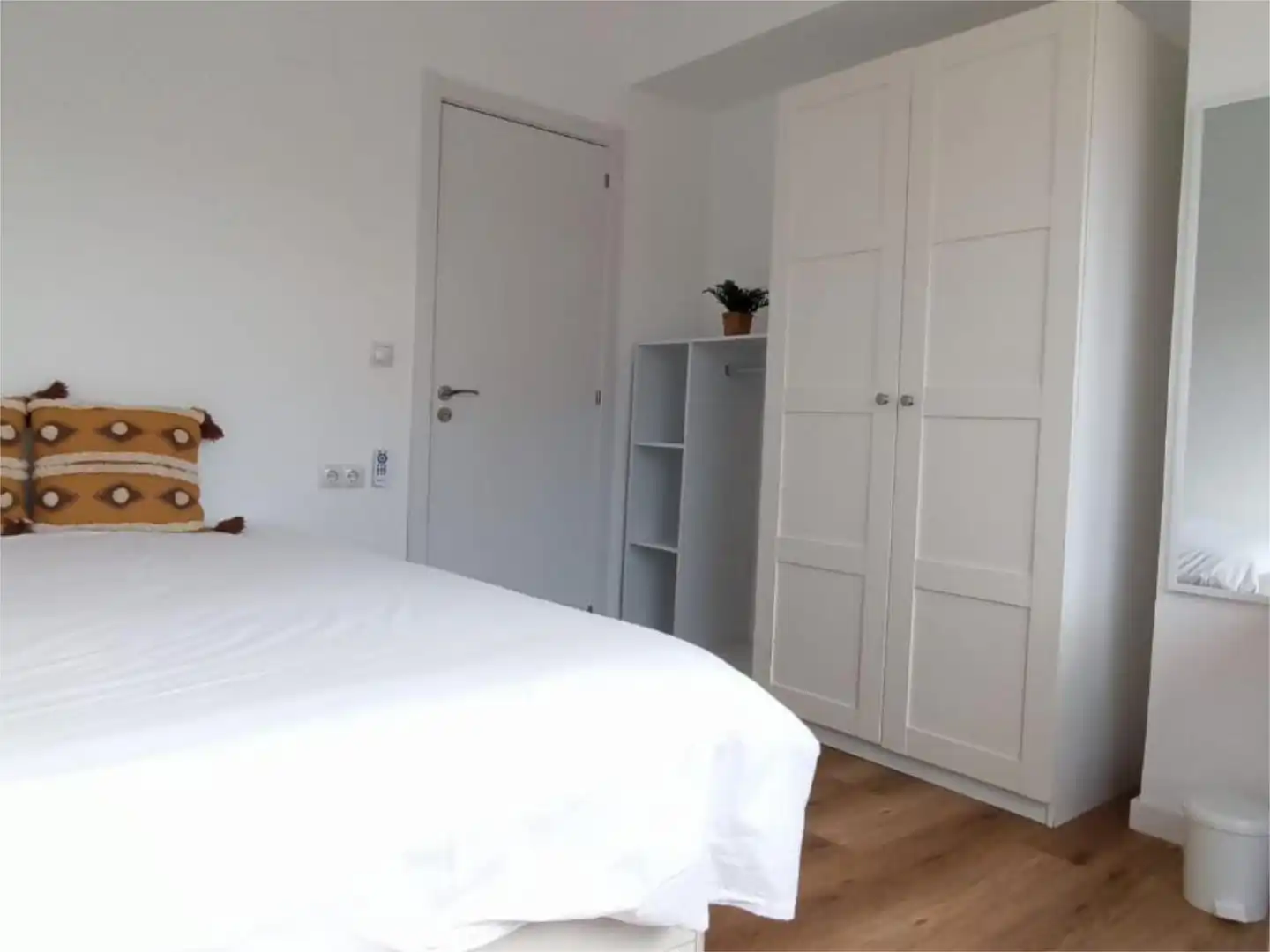 Zimmer in Cariñena - Carinyena Schlafzimmer von Wohnung zur untervermieten in Vila-real mit Parkett, Terrasse und Möbliert