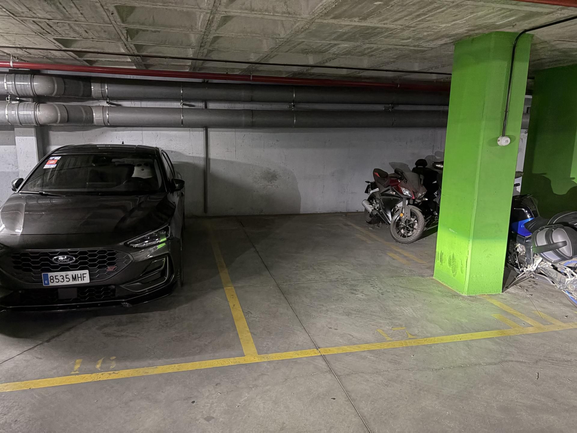 Parking of Garage to rent in  Madrid Capital