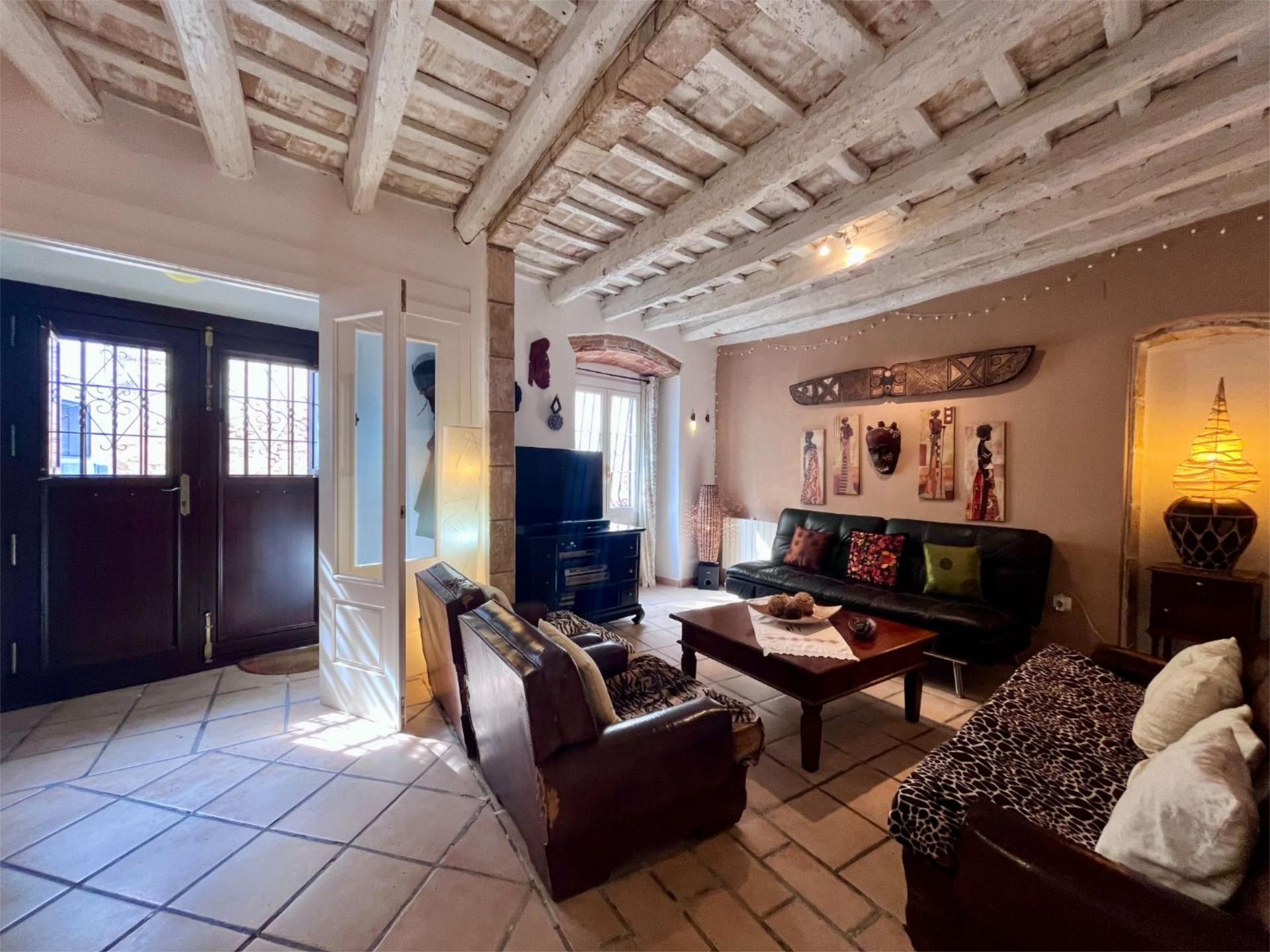 Casa adosada en venda a Carrer Abdon Almirall, 6, El Castell de Cubelles Sala d'estar de Casa adosada en venda en Cubelles amb Calefacció i Parquet