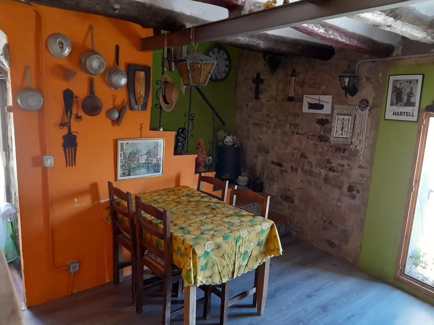 Casa o chalet en venta en Carrer Pla de la Bassa, 29, Forès Comedor de Casa o chalet en venta en Forès con Jardín privado, Parquet y Amueblado