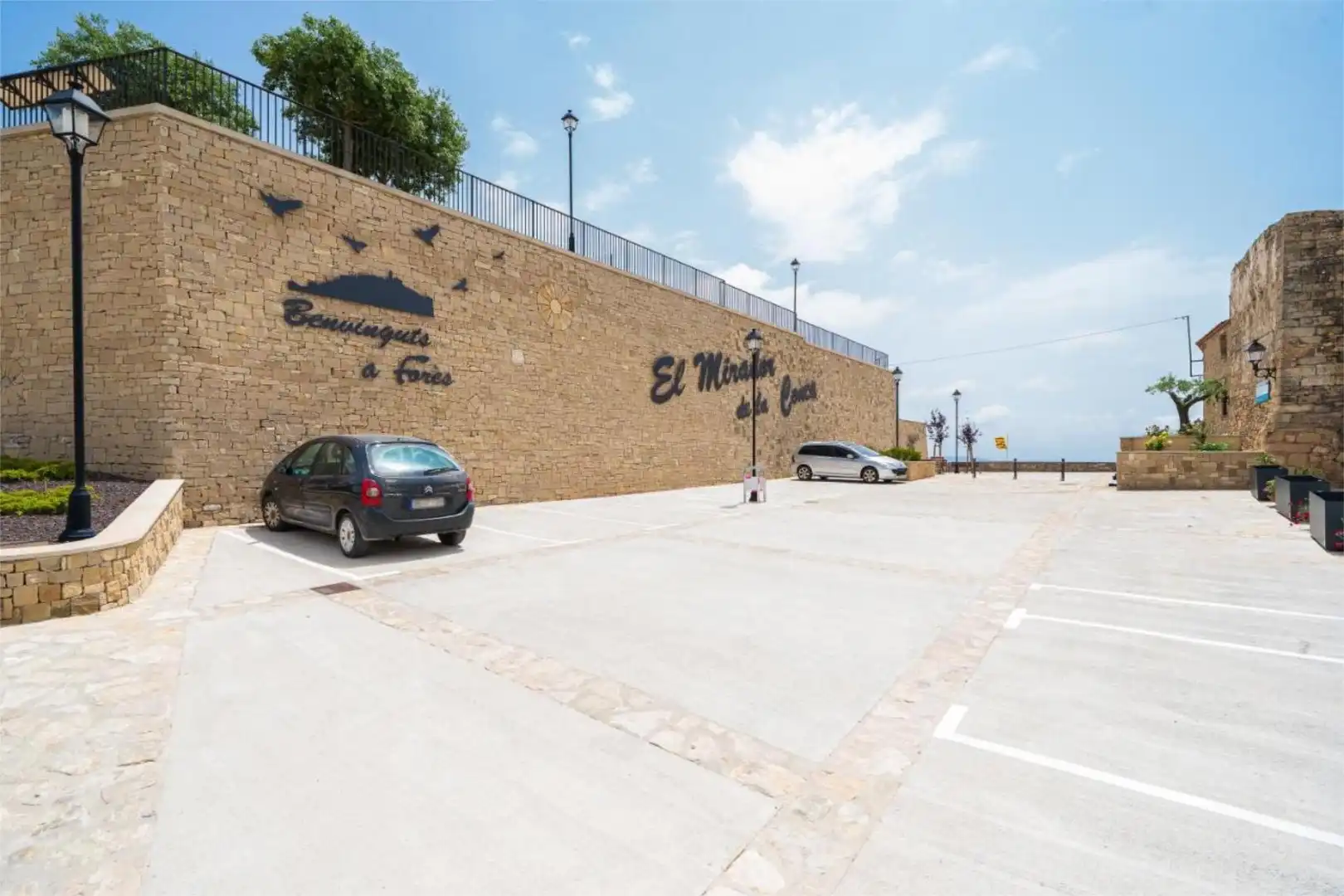 Casa o chalet en venta en Carrer Pla de la Bassa, 29, Forès Parking de Casa o chalet en venta en Forès con Jardín privado, Parquet y Amueblado