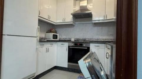 Foto 2 de Piso de alquiler en Zona de Plaza de Barcelos, Pontevedra Capital