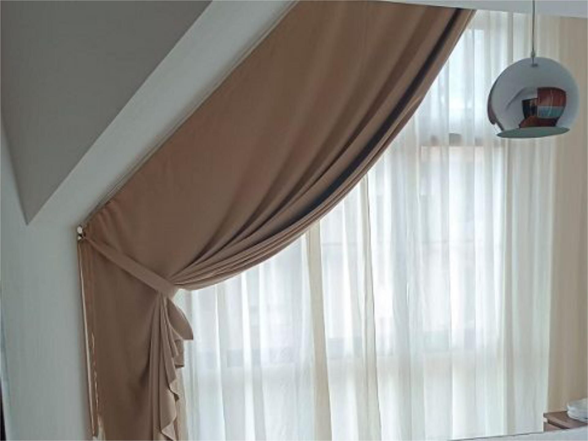 Bedroom of Flat to rent in Oviedo   with Balcony