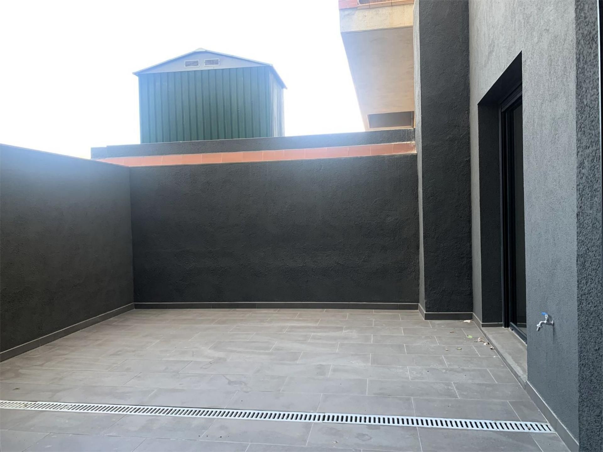 Terrassa de Pis en venda en Badalona amb Aire condicionat