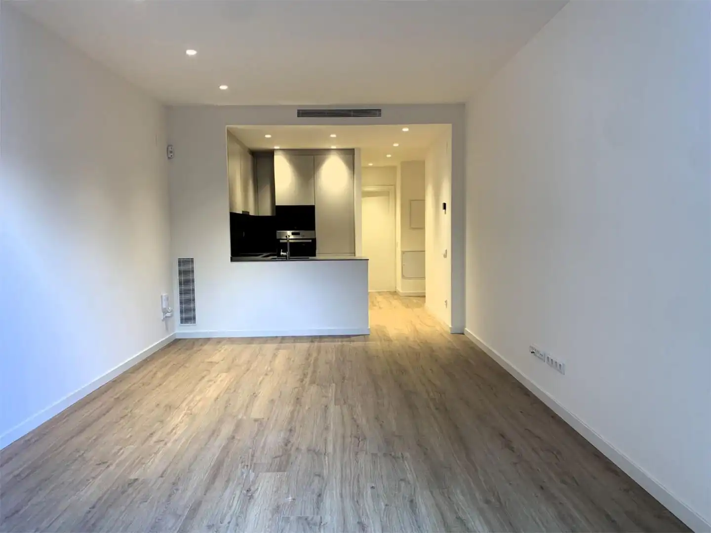 Wohnung zum Verkauf in Carrer de Ponent, 66, Gorg Wohnung zum Verkauf in Badalona mit Klimaanlage